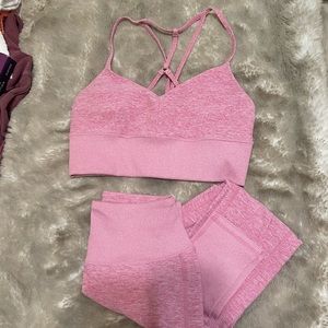 Pink Alo Yoga Set size small